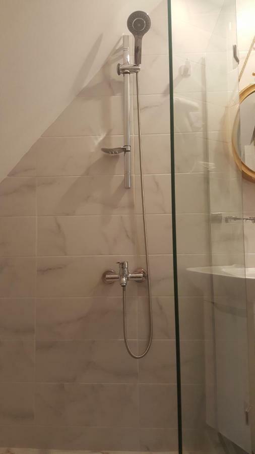 Karlsson Borjomi Apartment. Dış mekan fotoğraf
